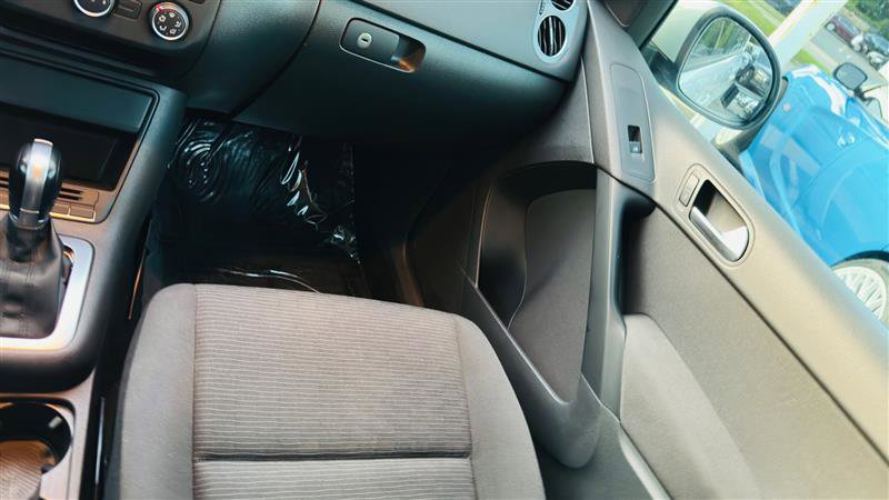 2018 Volkswagen Tiguan Limited Base Image 28 of 29