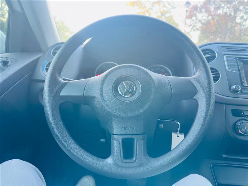 2018 Volkswagen Tiguan Limited Base Image 27 of 29