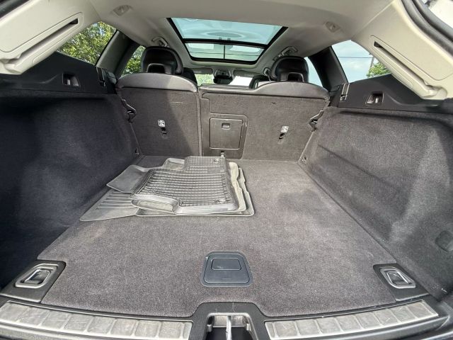 Vehicle image 14 of 37