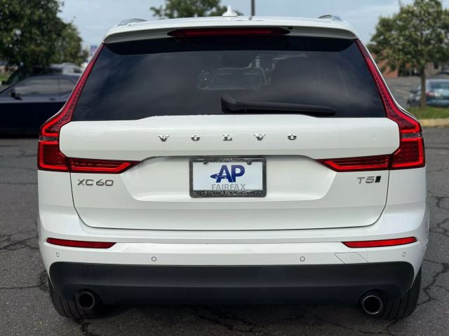 Vehicle image 11 of 37