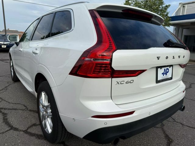 Vehicle image 9 of 37