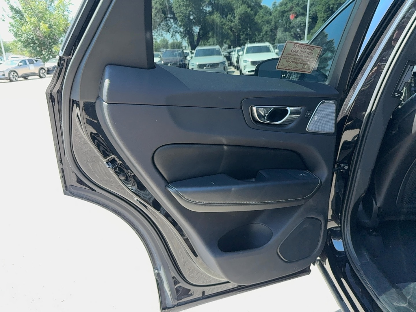 2018 Volvo XC60 Inscription Image 23 of 24