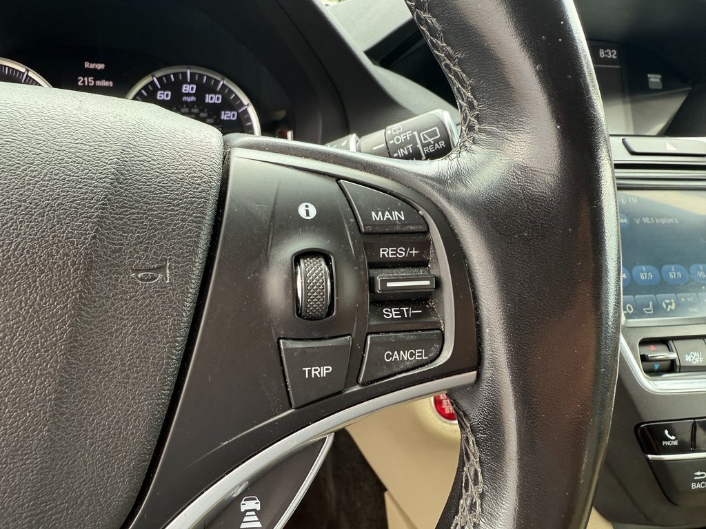 Vehicle image 35 of 49