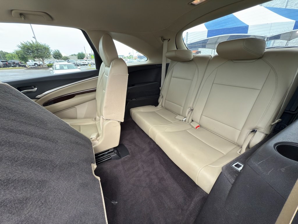 Vehicle image 16 of 49