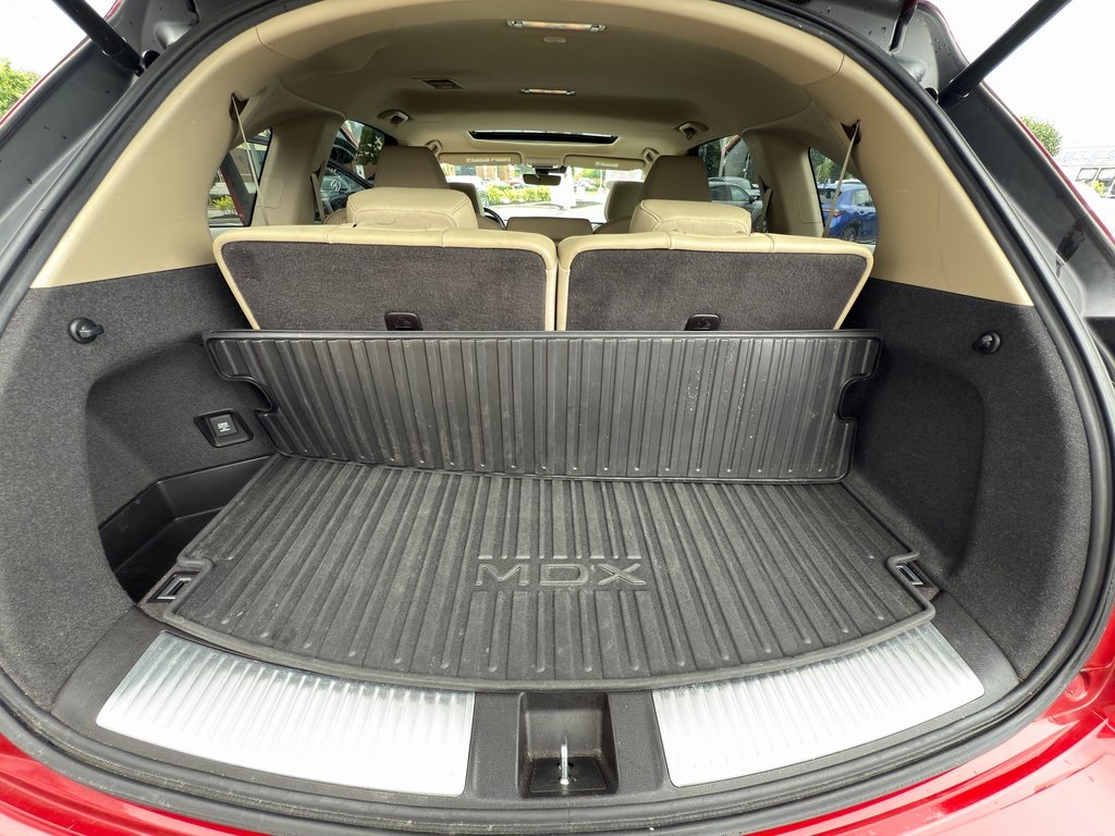 Vehicle image 11 of 49