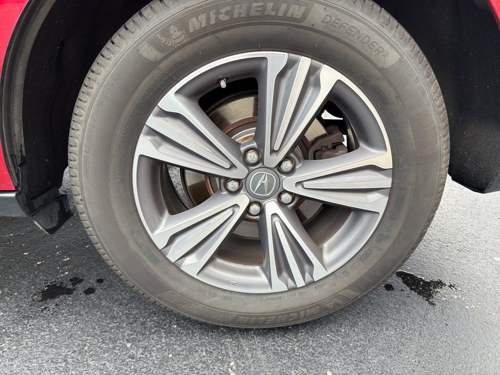 Vehicle image 10 of 49