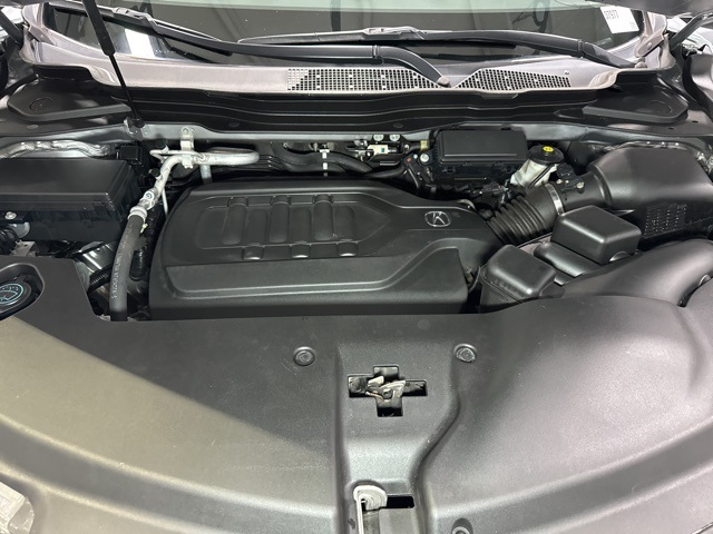 Vehicle image 16 of 42