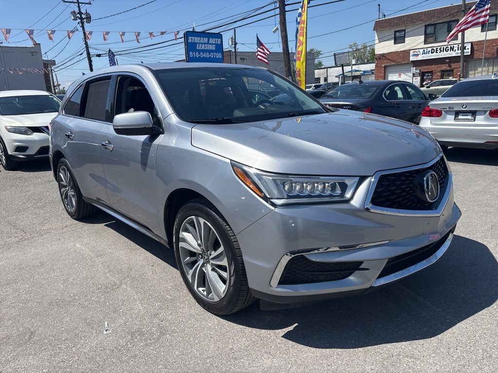 Vehicle image 4 of 40
