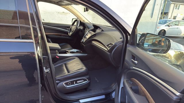2019 Acura MDX Technology Image 15 of 33