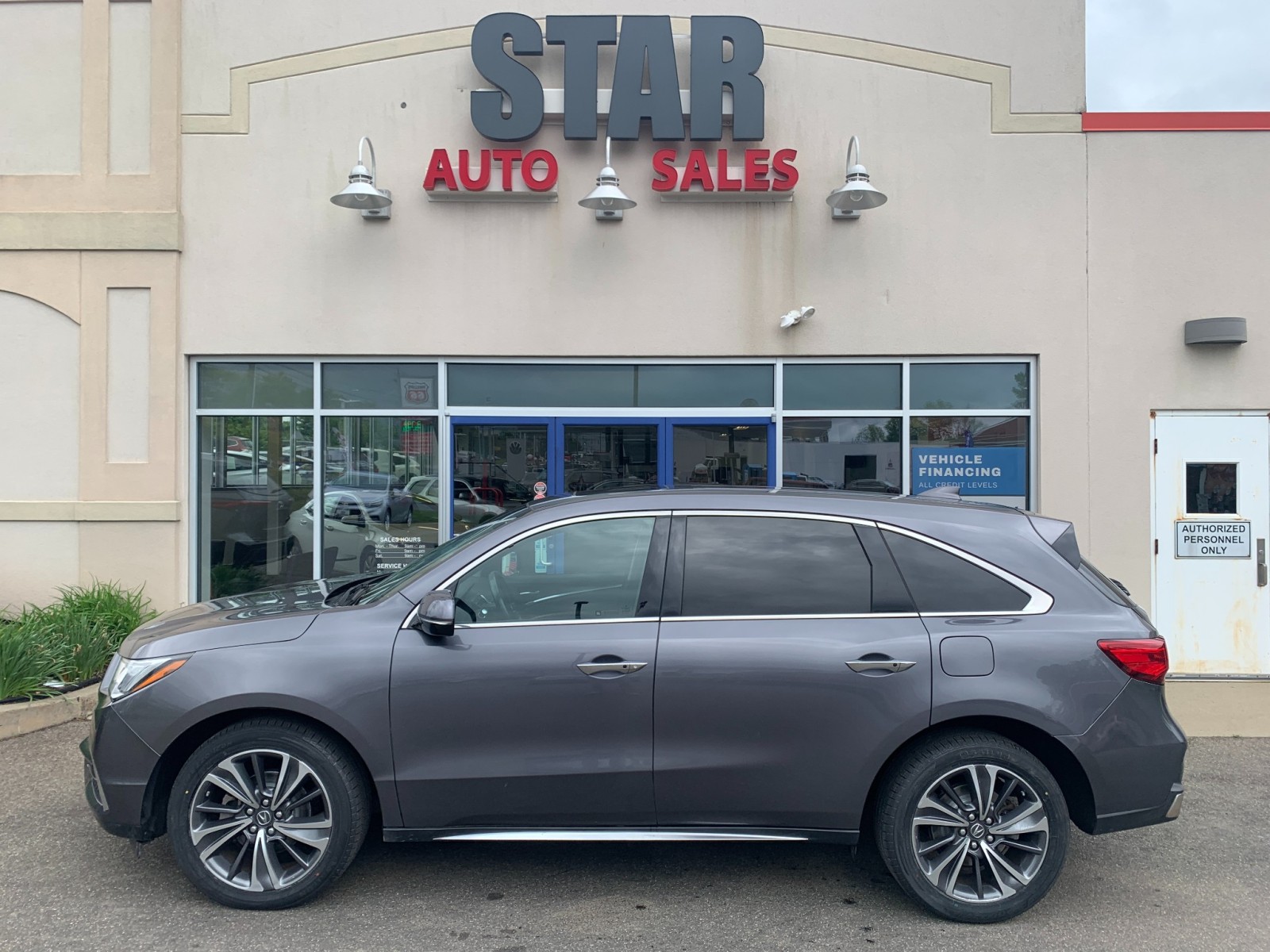 Vehicle image 2 of 36