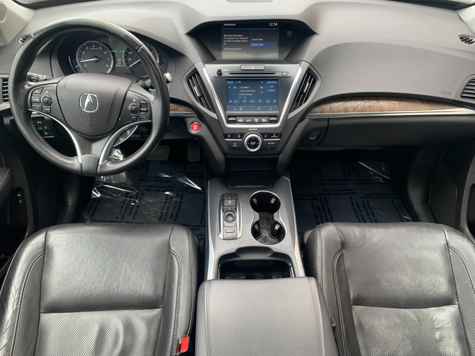 Vehicle image 23 of 36
