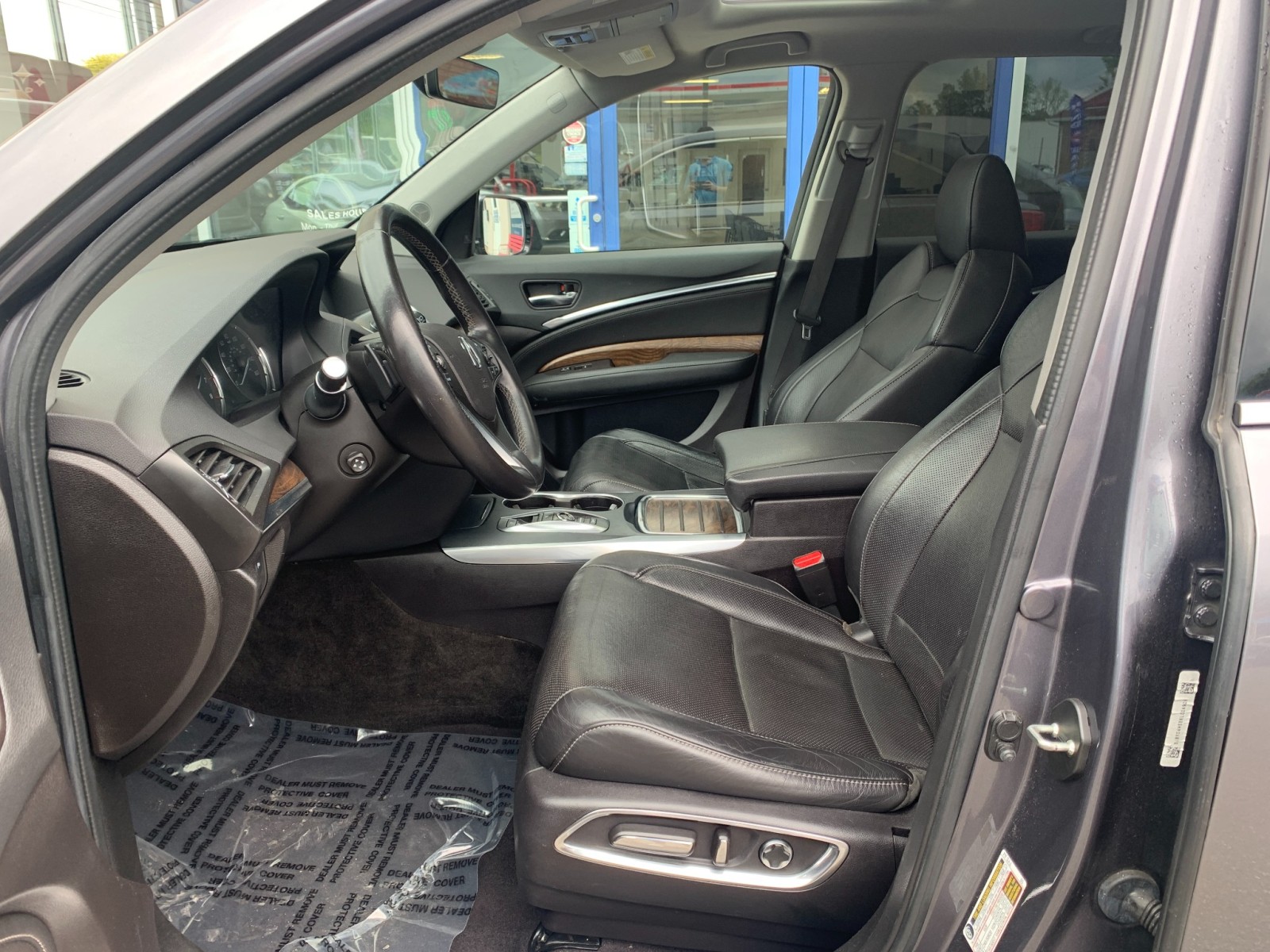 Vehicle image 11 of 36