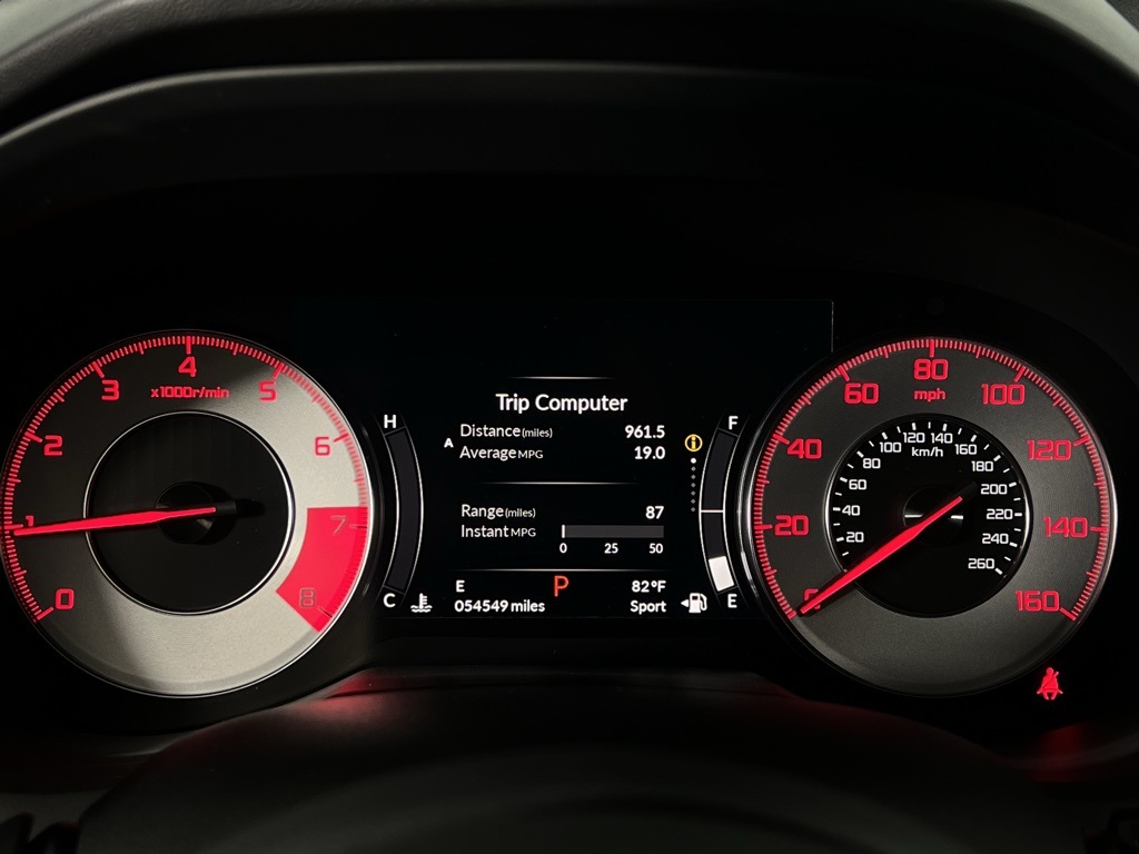 Vehicle image 22 of 52