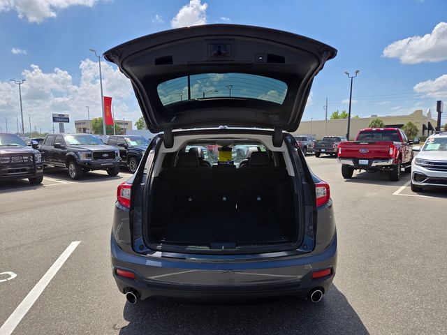 Vehicle image 18 of 47