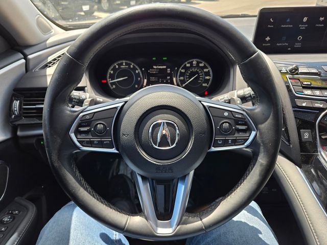 Vehicle image 27 of 47