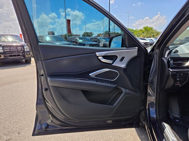 Vehicle image 22 of 47