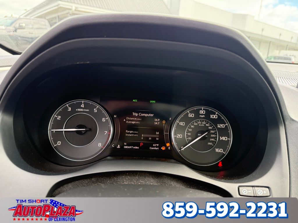 Vehicle image 18 of 36