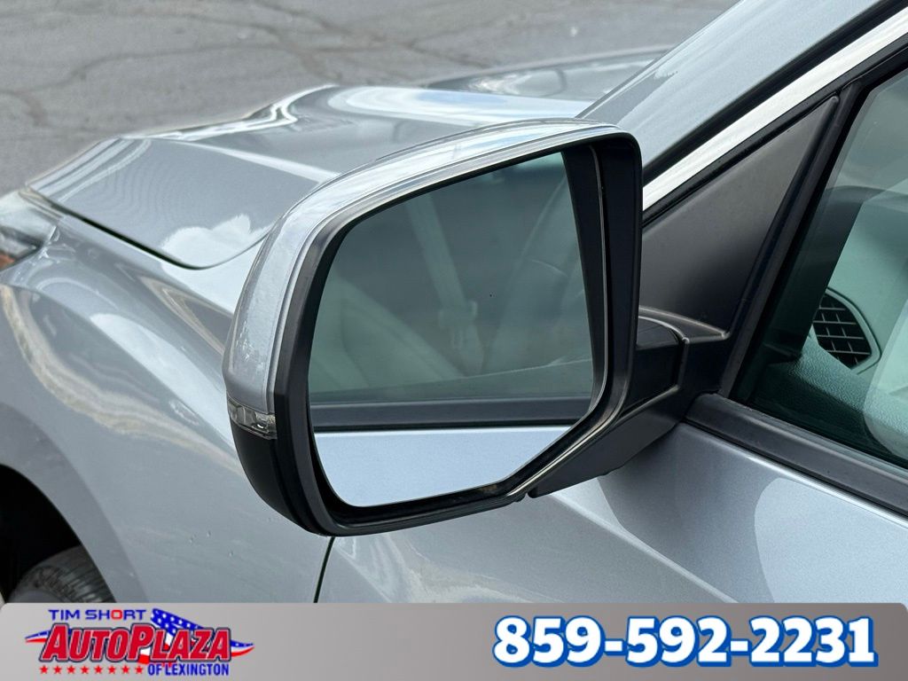 Vehicle image 35 of 36