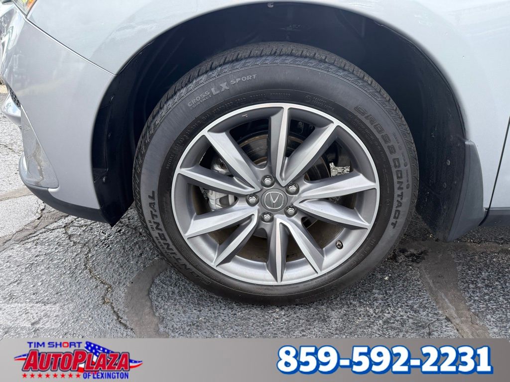 Vehicle image 10 of 36