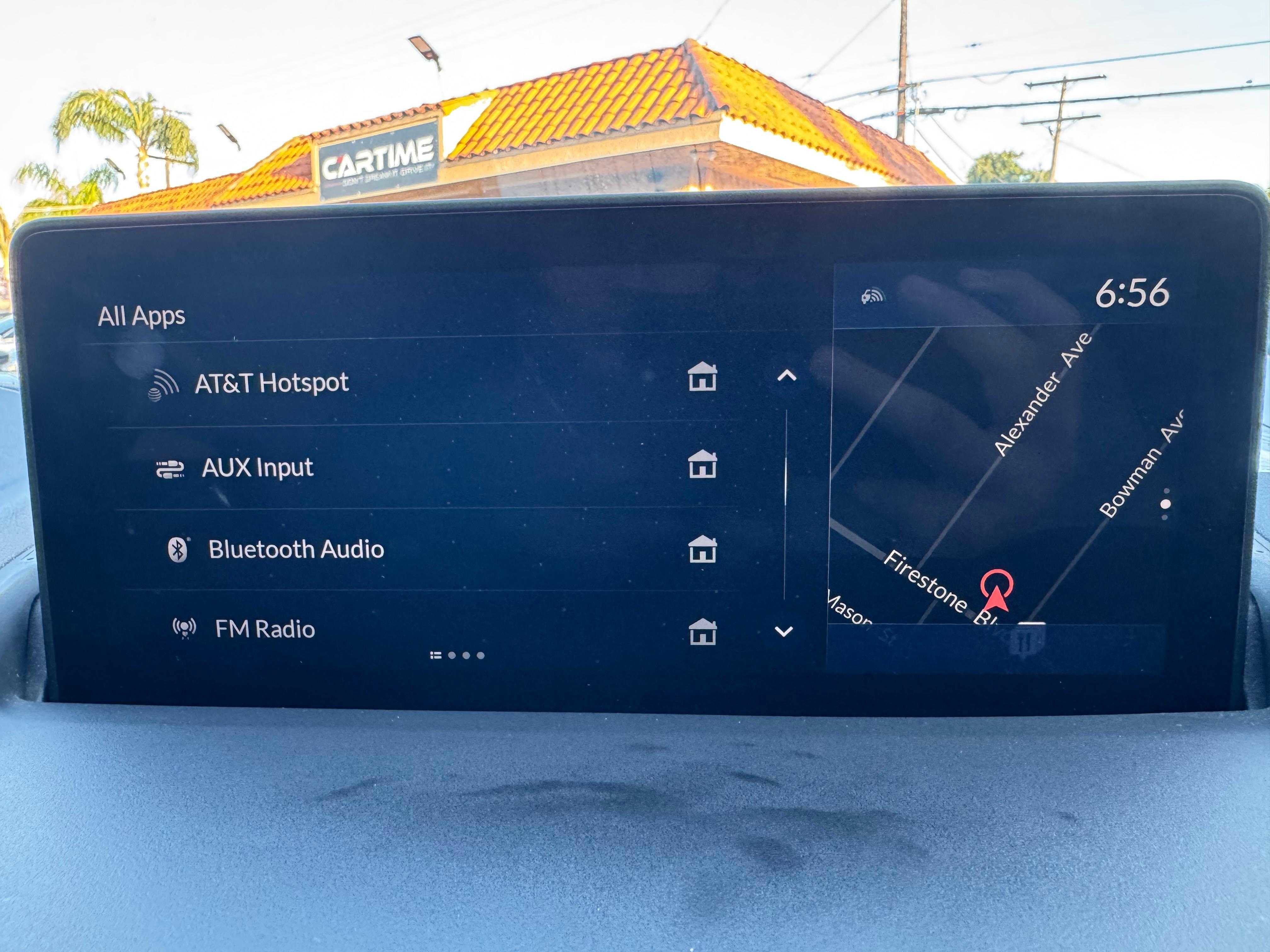 Vehicle image 69 of 83