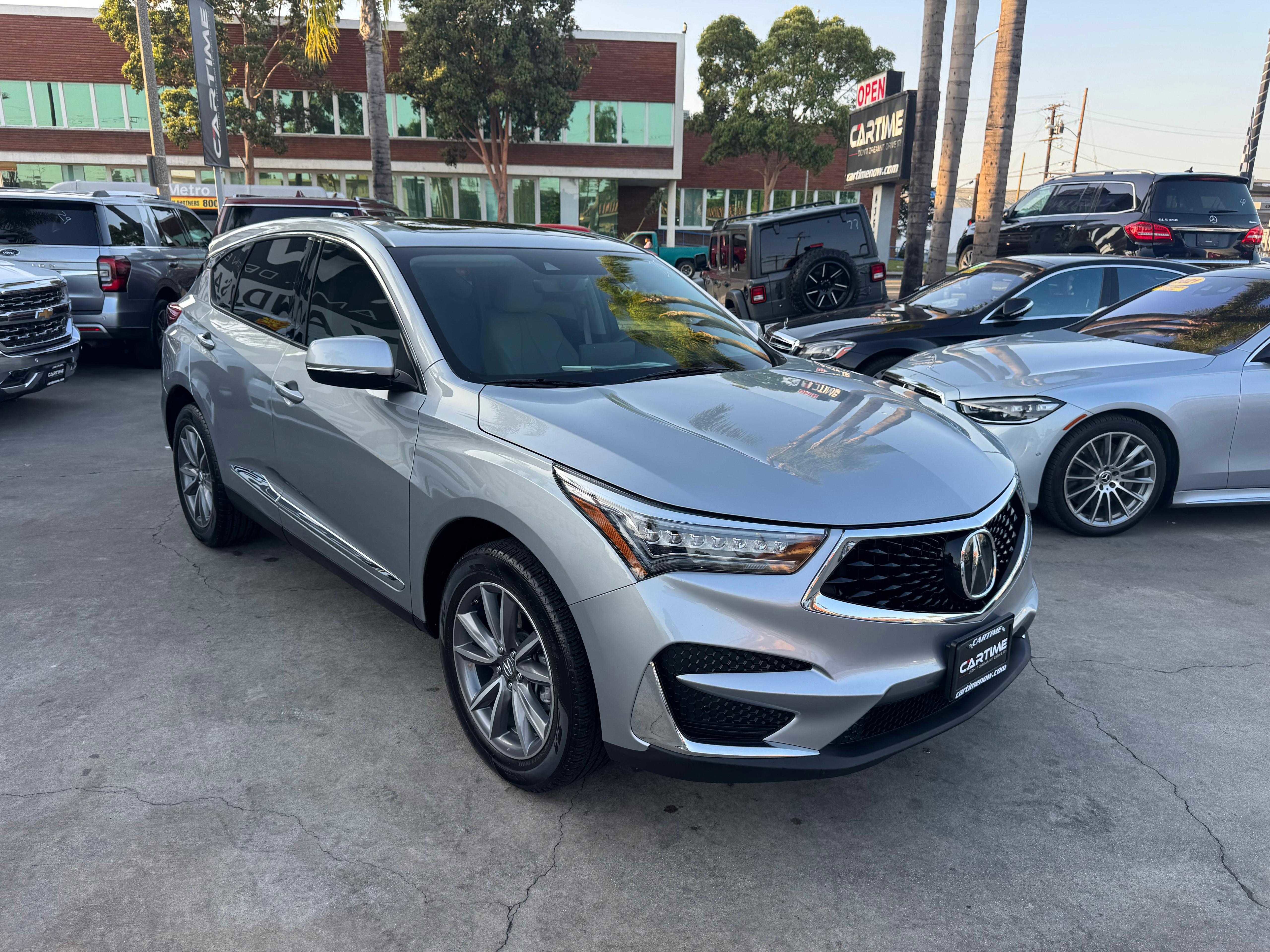 Vehicle image 6 of 83