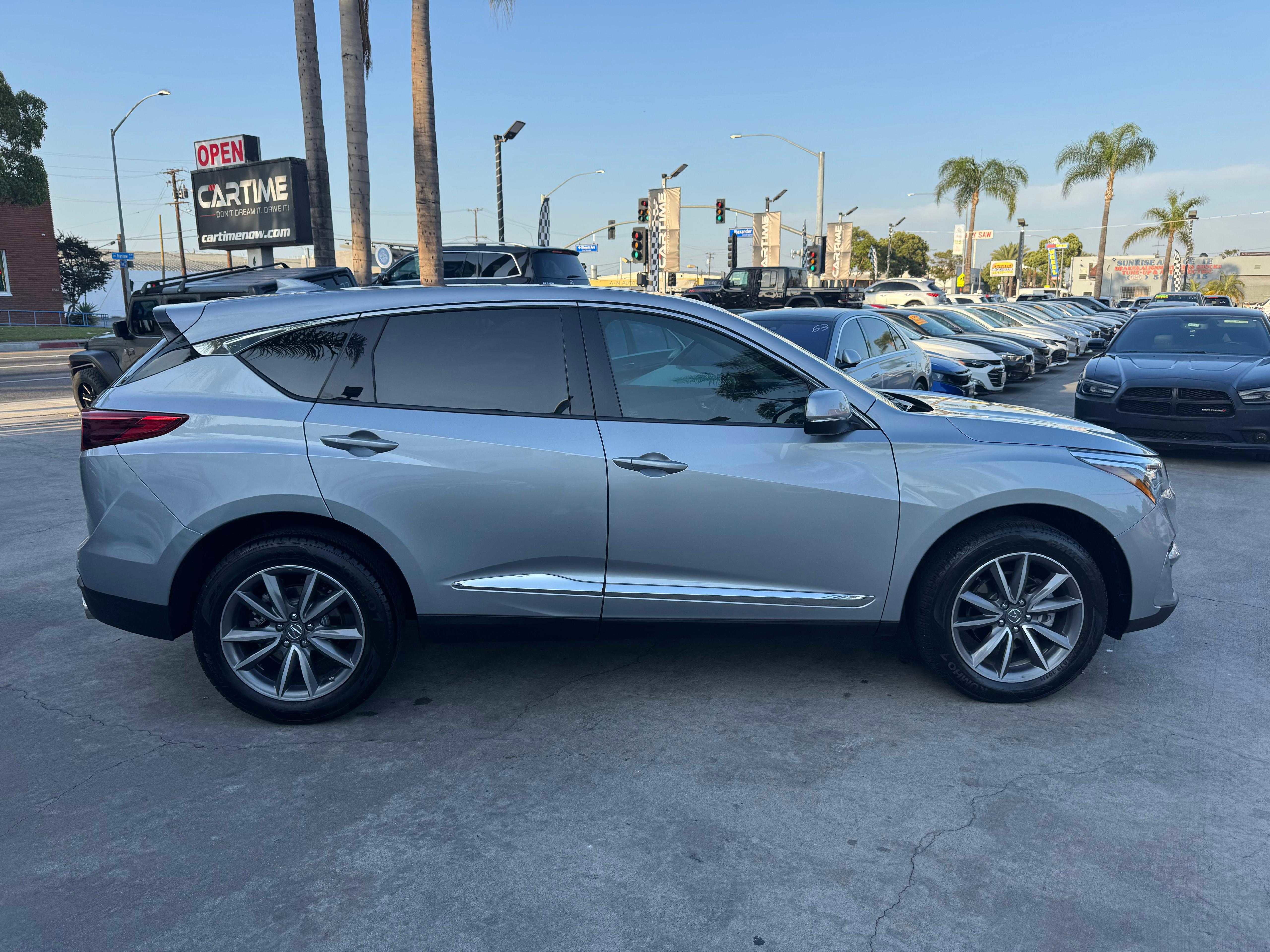 Vehicle image 7 of 83