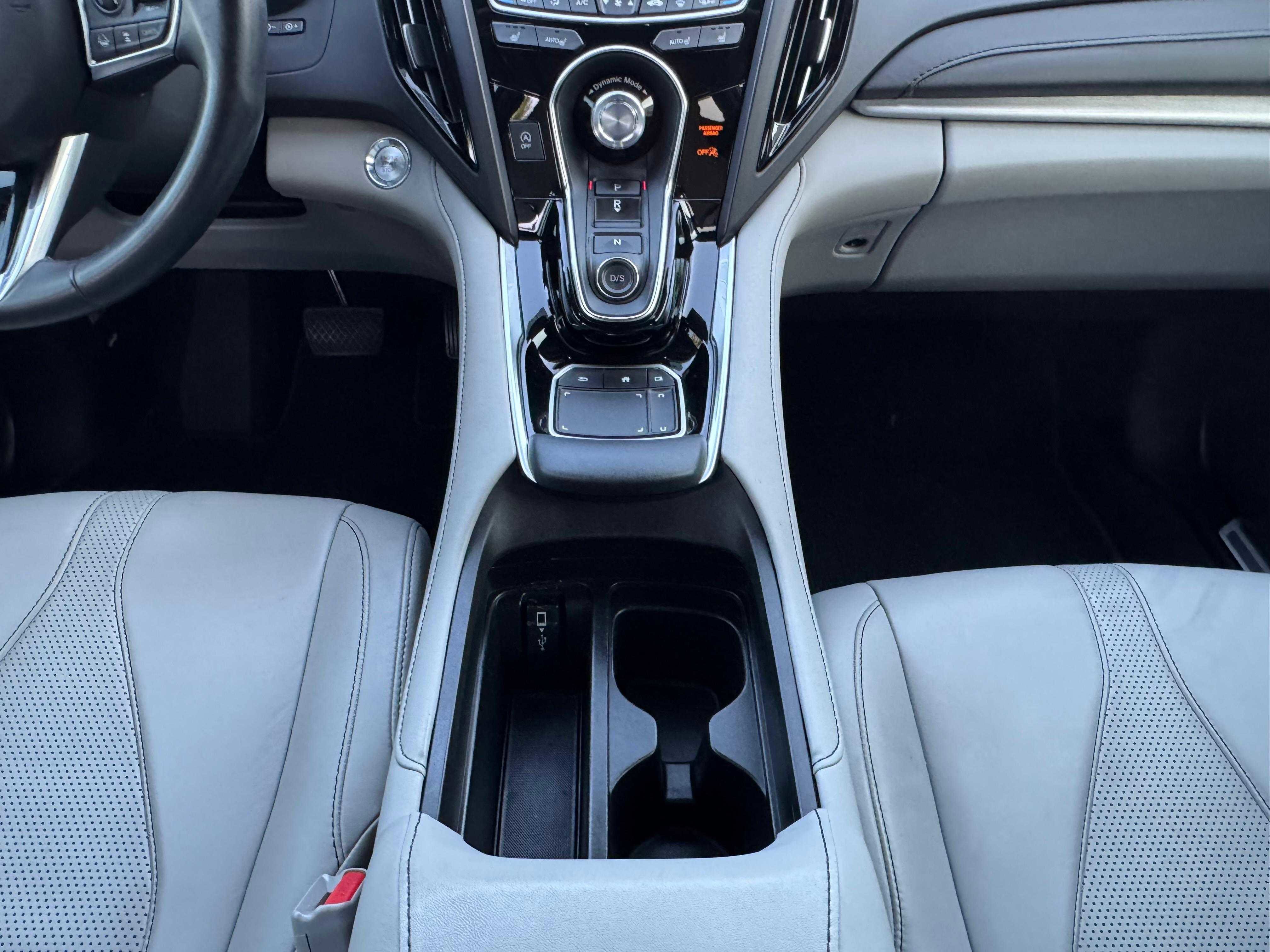 Vehicle image 56 of 83