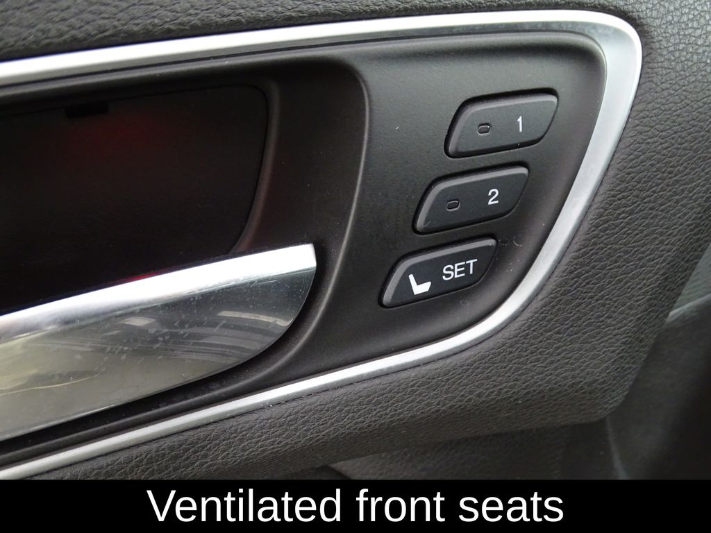 2019 Acura TLX A-Spec Image 31 of 48