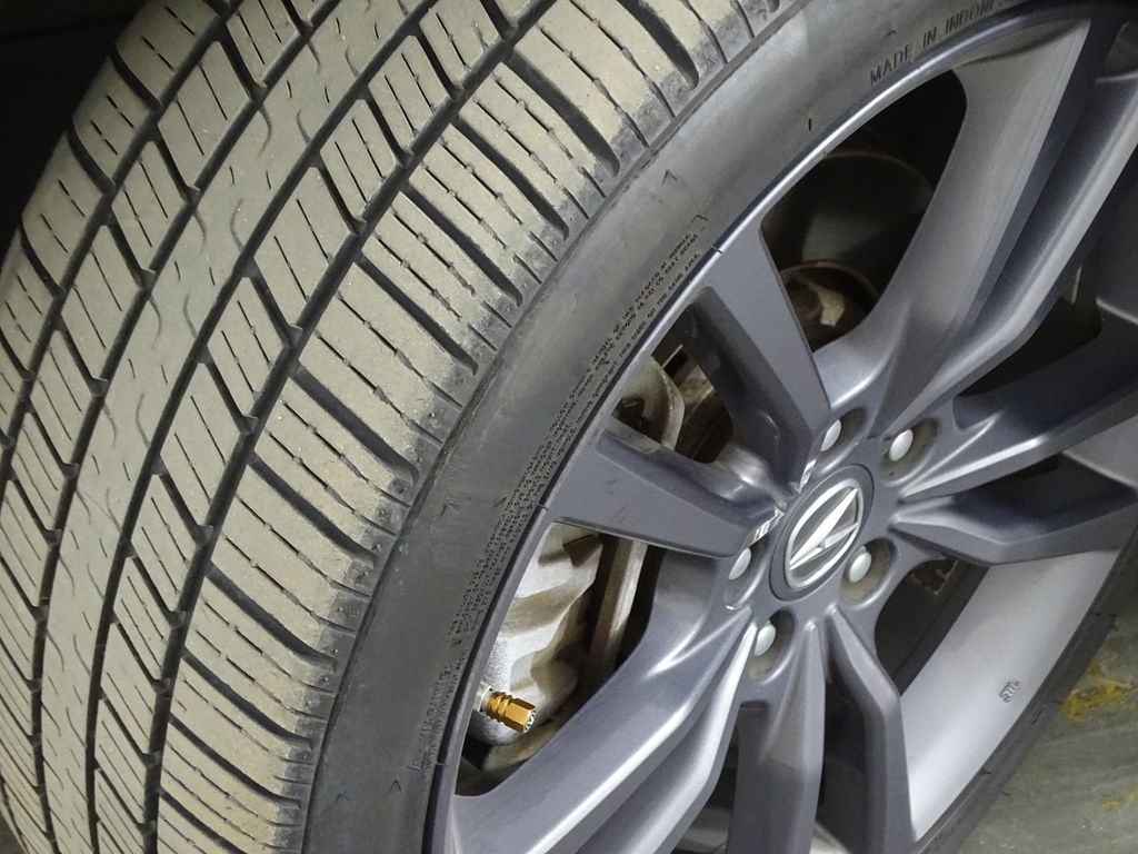 2019 Acura TLX A-Spec Image 8 of 48