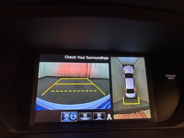 Vehicle image 18 of 28