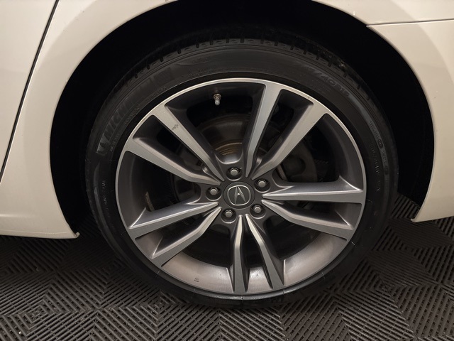 Vehicle image 28 of 28