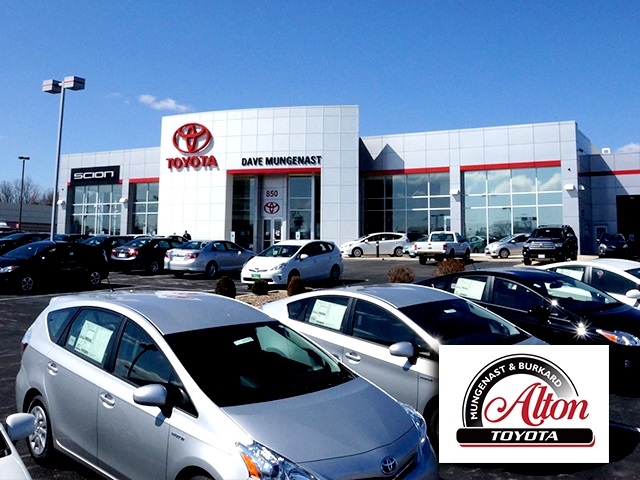 Vehicle image 22 of 23