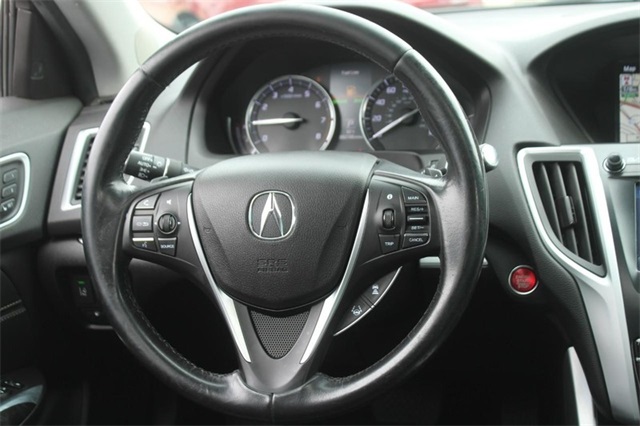 Vehicle image 12 of 23