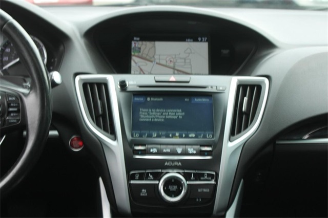 Vehicle image 13 of 23