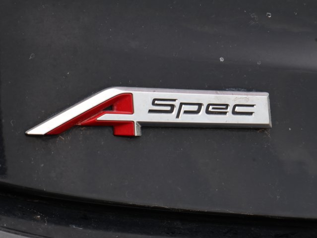 Vehicle image 21 of 57