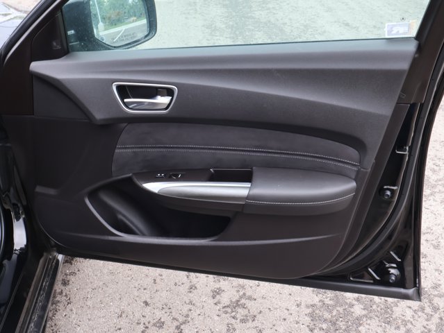 Vehicle image 11 of 57