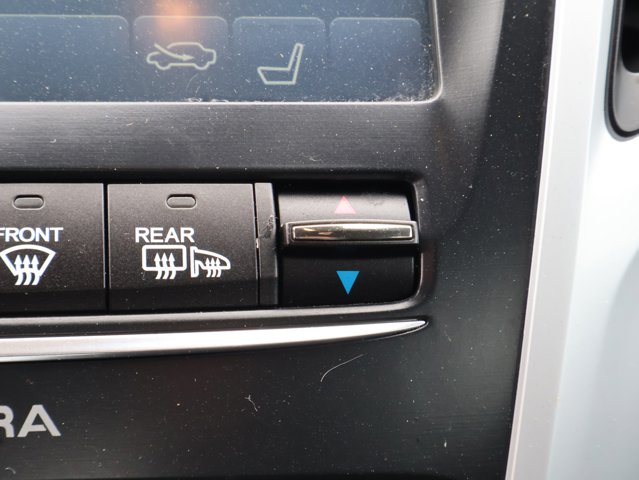 Vehicle image 34 of 57