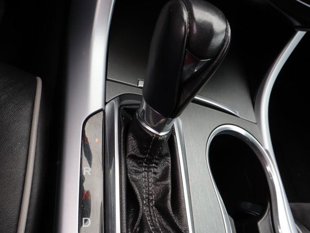 Vehicle image 36 of 57