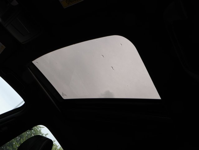 Vehicle image 47 of 57