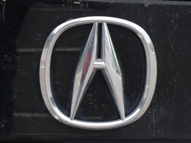 Vehicle image 22 of 57