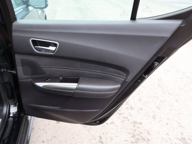 Vehicle image 15 of 57