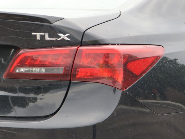 Vehicle image 9 of 57