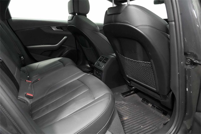 2019 Audi A4 Premium Image 11 of 30