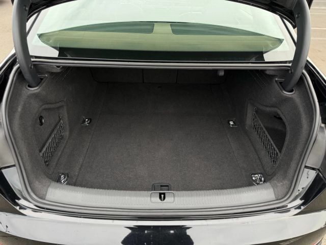 2019 Audi A4 Premium Image 8 of 25