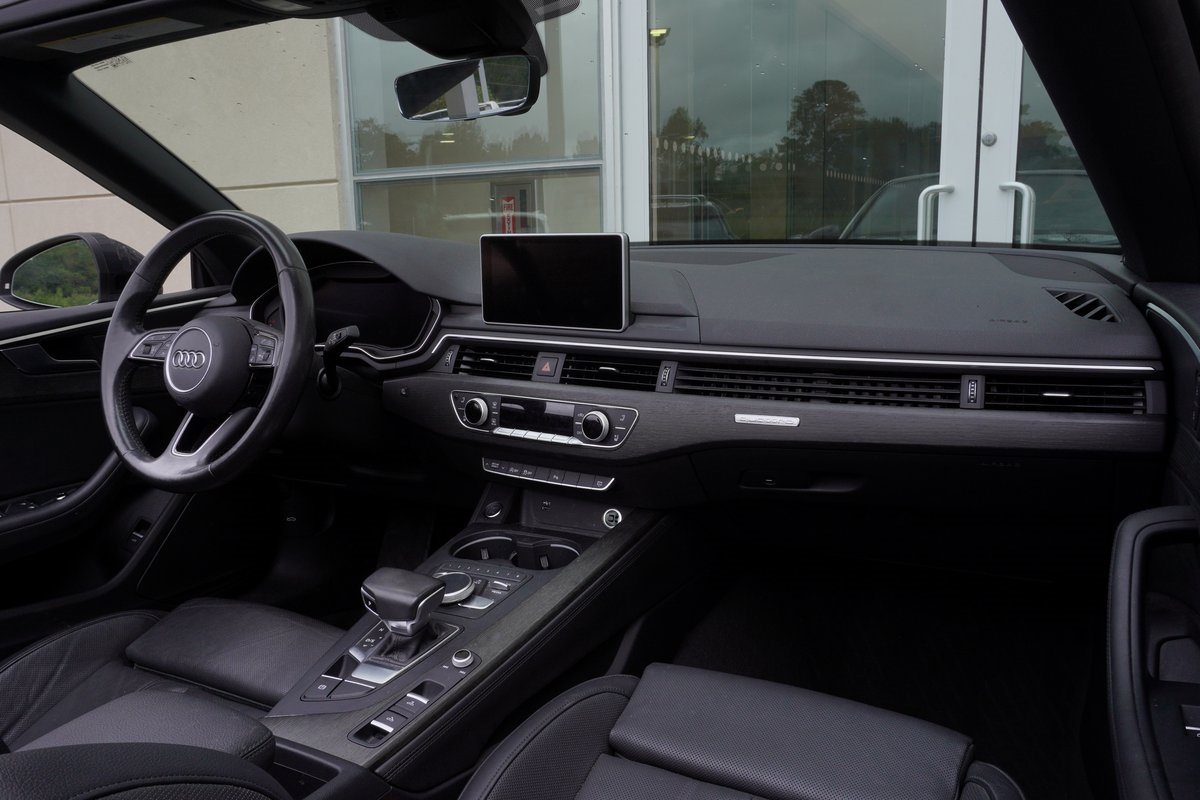 2019 Audi A5 Cabriolet Premium Plus Image 13 of 33