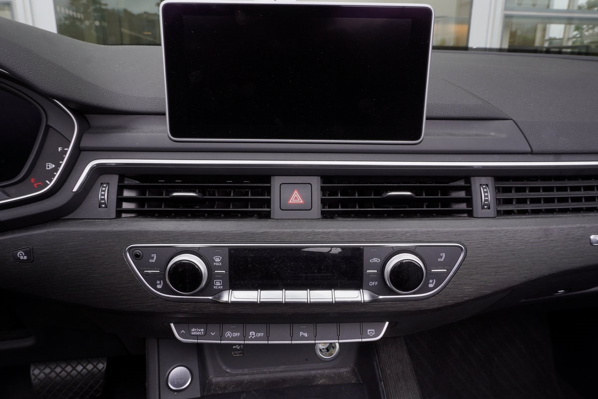 2019 Audi A5 Cabriolet Premium Plus Image 17 of 33