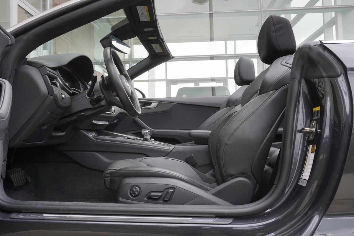 2019 Audi A5 Cabriolet Premium Plus Image 12 of 33