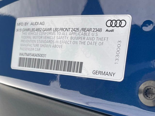 Vehicle image 27 of 45