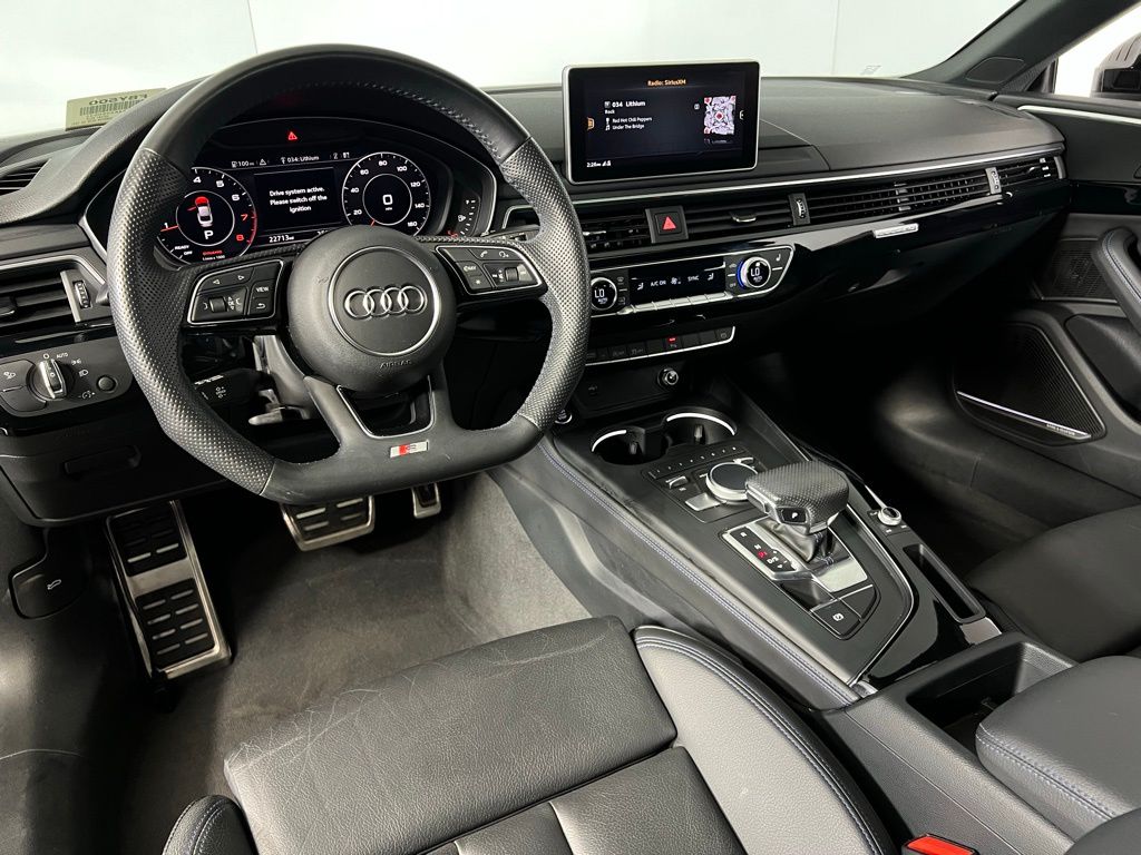 Vehicle image 16 of 45