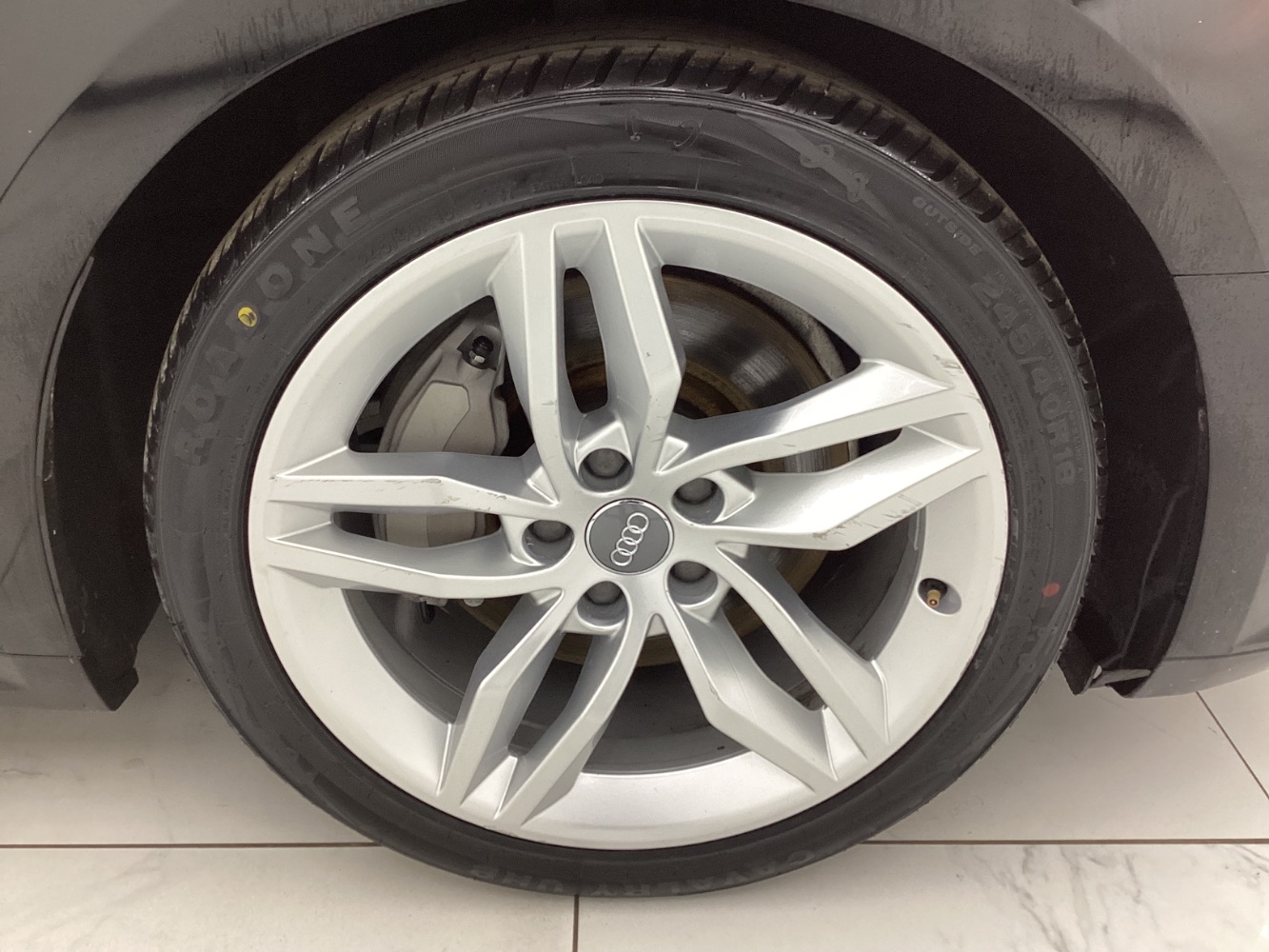 Vehicle image 47 of 51